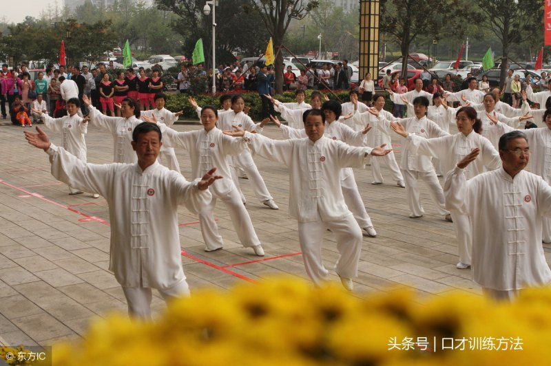 重阳节主持稿开场白（重阳节聚会主持人致辞）